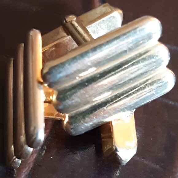 Swank Gold Tone Metal Vintage Cuff Links ⚡️BUY 3 for $35⚡️ - Picture 4 of 8